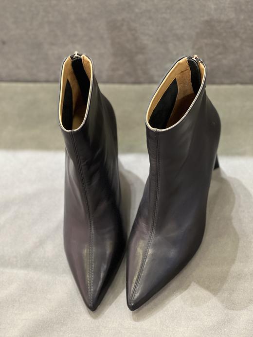 IUIU SECOND 新款气质尖头方根后拉链小短靴踝靴U21DS45741 商品图1