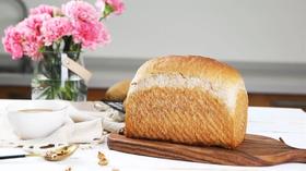  黑全麦吐司 ——黑金日式面包粉&新良黑全麦