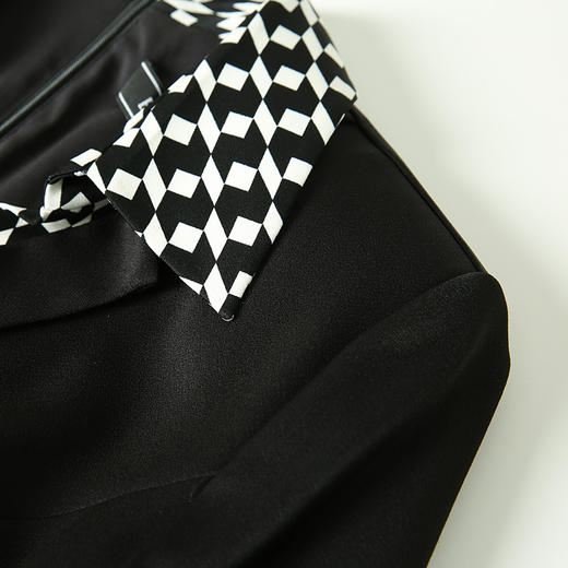 EITIE爱特爱春季新款气质时尚收腰拼接连衣裙7307008 商品图7