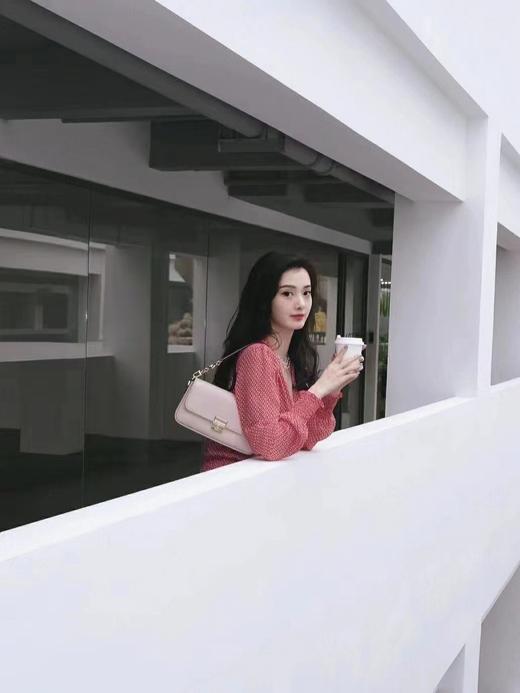 MK Bradshaw小号皮质法棍腋下包单肩斜跨女包 商品图2