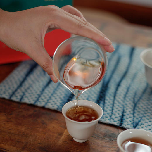 香传大红袍 乌龙茶 249g/盒 商品图4