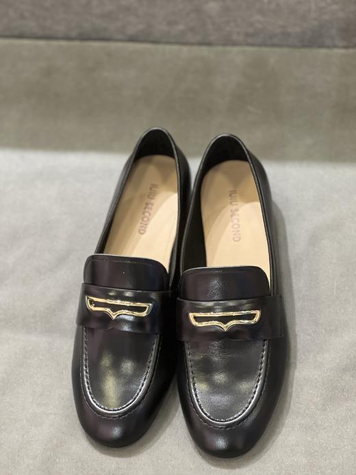 IUIU SECOND 2023新款百搭平底马衔扣深口通勤乐福鞋U23AM12461 商品图4