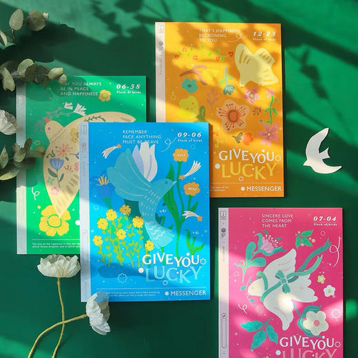 初品限量款胶装本/B5（图案随机） 商品图0