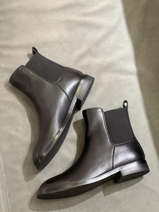 IUIU SECOND 2022新款百搭净面圆头平底切尔西靴U22DS44661 商品图2