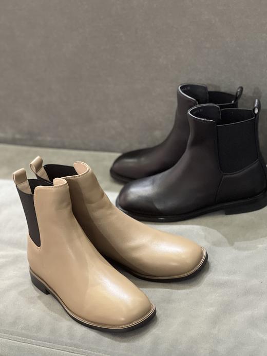 IUIU SECOND 2022新款百搭净面圆头平底切尔西靴U22DS44661 商品图0