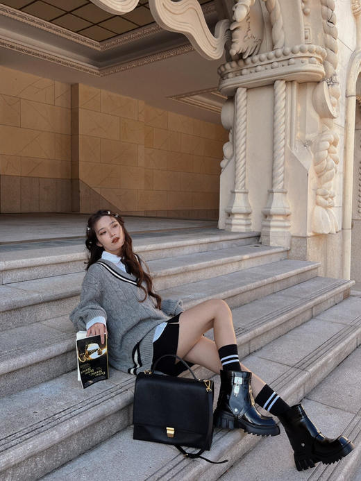 锁扣裤管厚底短靴 商品图3