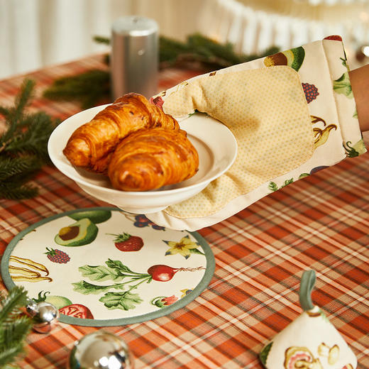 豌豆田园系列厨房套件隔热手套隔热垫耐高温防烫 商品图1