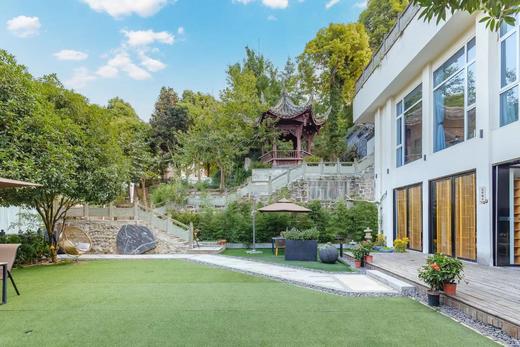 【青城山-005号院】4房温泉/泳池小院，儿童泳池、影音室、地暖，住临溪独栋四房小院YQ 商品图1