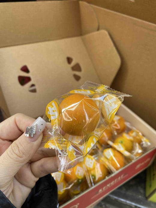 周六取货：【盒装匠心级脆皮金桔】一盒毛重800克左右，浓浓香！满满的维C，满满的维A！！ 商品图1