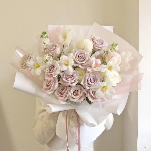 奶油味的春天 (玫瑰混搭郁金香花束) 商品图2