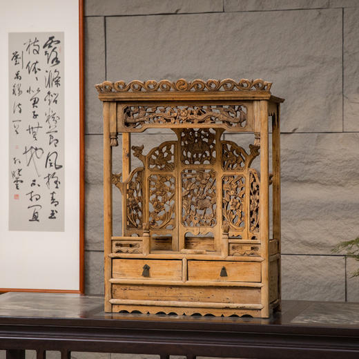 清 楠木透雕麒麟纹五屏风式镜台 商品图4