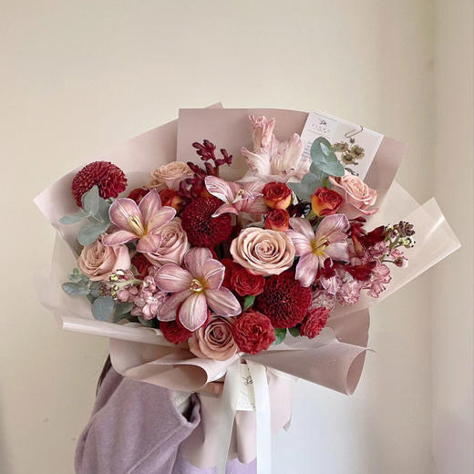 烟花船 (红色系混搭花束) 商品图0