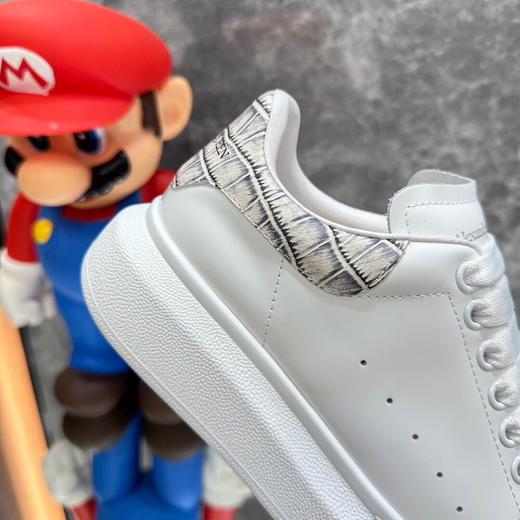 秋冬特惠💰550 麦昆纯原版本 # Alexander McQUEEN 秋冬新款 石头纹+芯片 商品图4