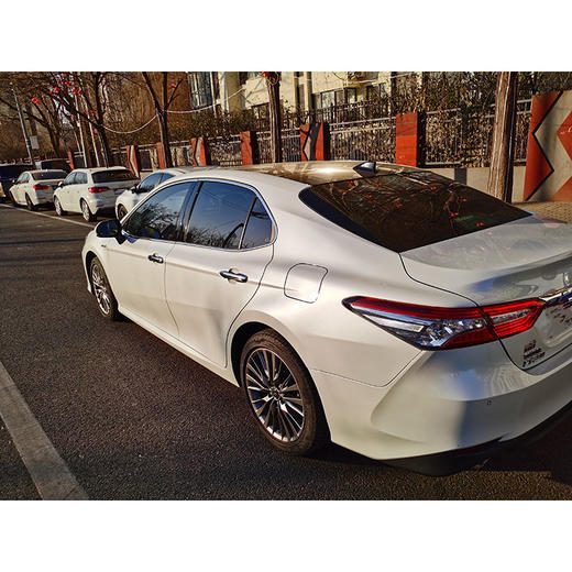 丰田	凯美瑞 双擎 旗舰版【长租-北京】 商品图4