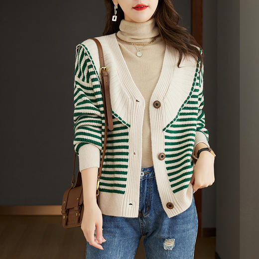 条纹针织开衫，外搭短款女士毛衣外套CC-CC-26-7001 商品图5