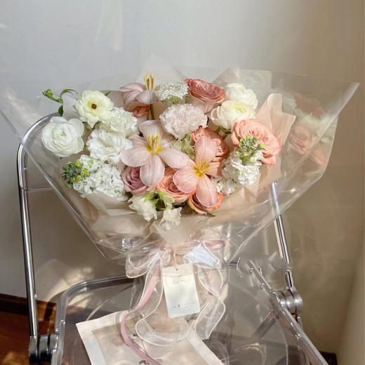 桃花笑 （玫瑰混搭郁金香花束） 商品图2