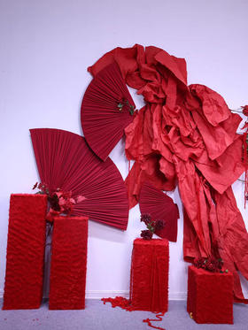 褶纹扇（运费自理）