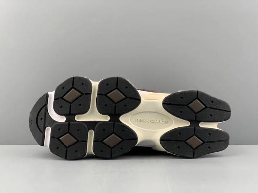 秋冬特惠💰500 代购版本 # New Balance NB9060黑棕色 复古休闲跑鞋 男女同款 商品图3