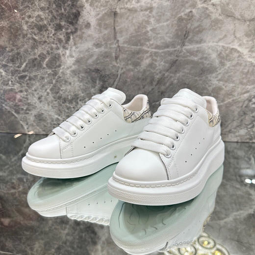 秋冬特惠💰550 麦昆纯原版本 # Alexander McQUEEN 秋冬新款 石头纹+芯片 商品图1