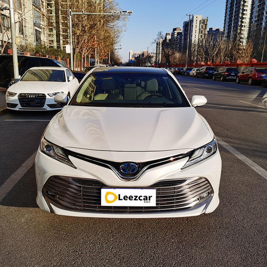 丰田	凯美瑞 双擎 旗舰版【长租-北京】 商品图1