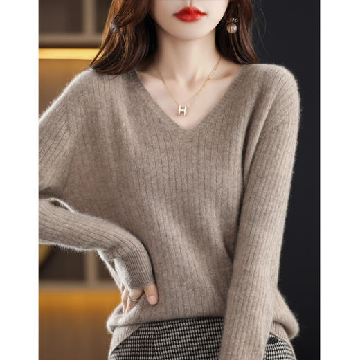 QHJY-20231春季新款坑条打底衫女针织毛衣V领套头长袖纯色薄款打底毛衫 商品图4