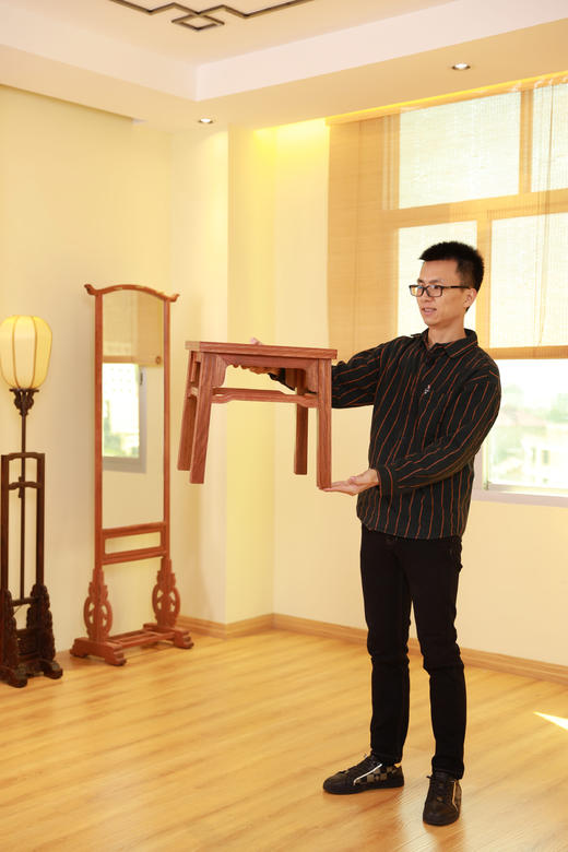 红桥红  家具严选  缅甸花梨(大果紫檀）  【41 素工线条方凳】 商品图5