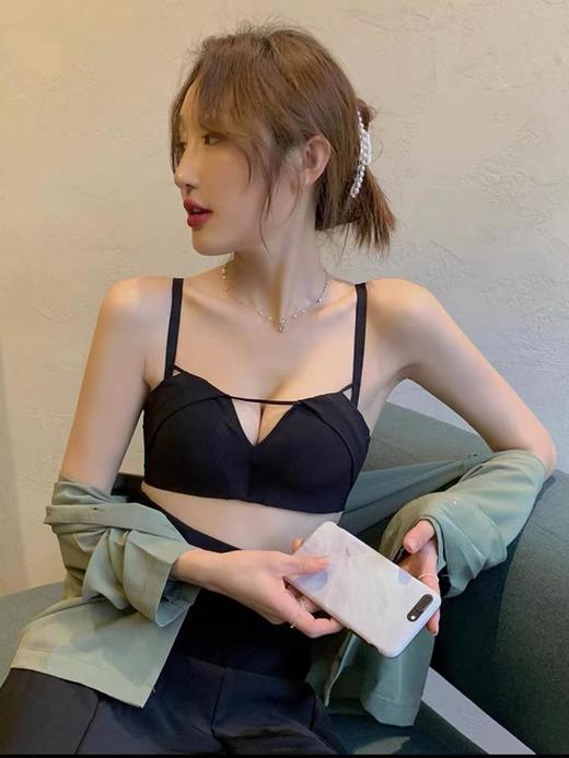 【买一送一！】新款生肖本命年性感内衣小胸聚拢显大调整型薄款胸罩收副乳上托无钢圈文胸套装 商品图4
