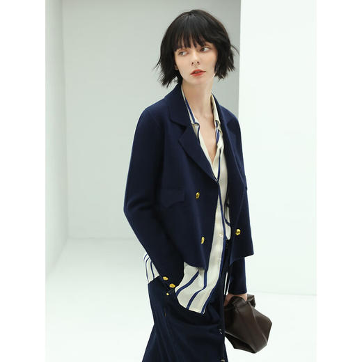 COCOBELLA质感金属扣针织西装气质翻领短外套SC71 商品图4