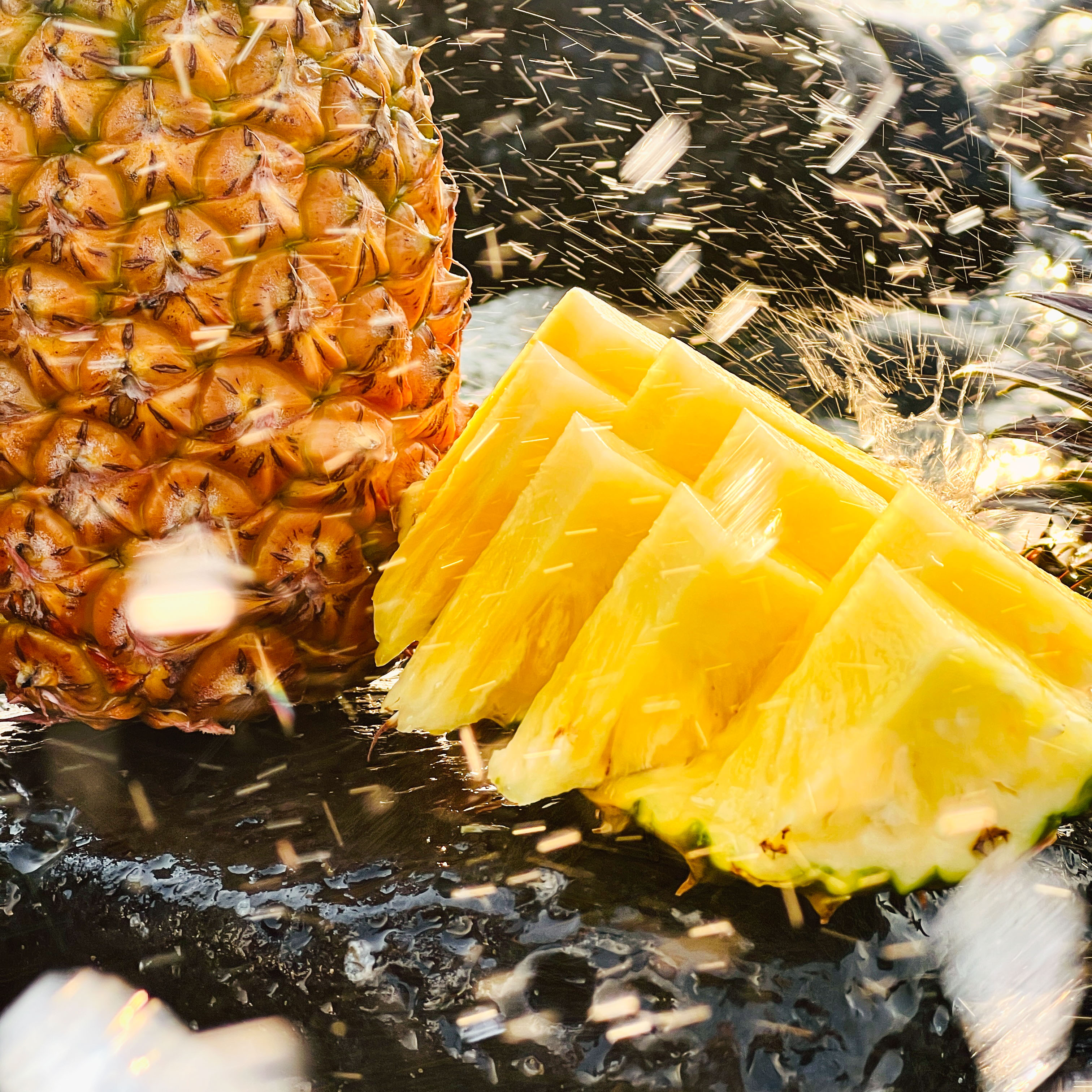 海南金钻凤梨【坚持树上熟采摘发货，一株凤梨枝只结一个凤梨果，量少所以相当珍贵】