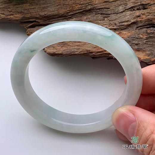 派瑞翡翠 翡翠手镯 糯种 飘花 商品图2