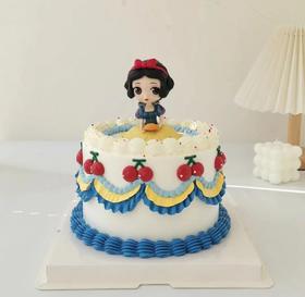 复古裱花白雪公主儿童生日蛋糕