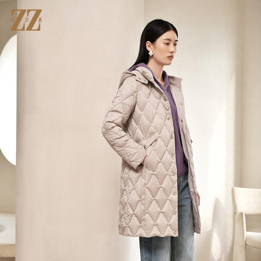 佐尔美冬季新款 经典款连帽保暖菱形格羽绒服女E24YY26 商品图3
