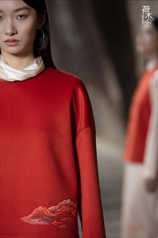 荷木HEMU丨知春·苏绣羊绒羊毛短外套 商品图2