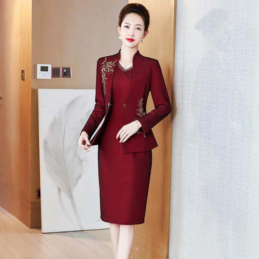 LC-2299加绒保暖结婚礼服两件套时尚年轻喜婆婆婚宴套装新款大码 商品图2