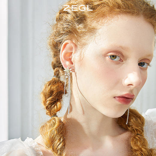 ZEGL设计师冬日花语系列花朵流苏耳环女高级感长款耳钉银针耳饰品 商品图1