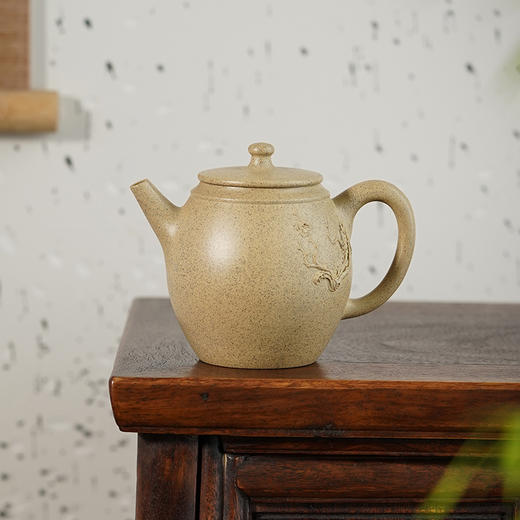 龙德堂陶艺 汤宣武制 《十二月花神·冰清玉露（十二月腊梅）》原矿本山绿泥  280cc 库存请咨询客服 商品图0