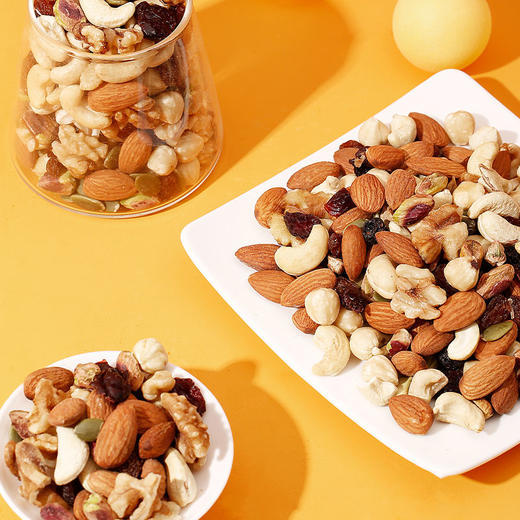 已下架】森宝 欧式综合坚果果干500g*2罐 酥脆好味原味原香 [福利品] 商品图1