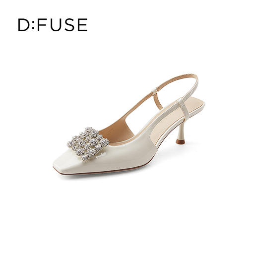 D:FUSE/迪芙斯春季新款漆皮方头花形饰扣中后空单鞋DF31114008 商品图1