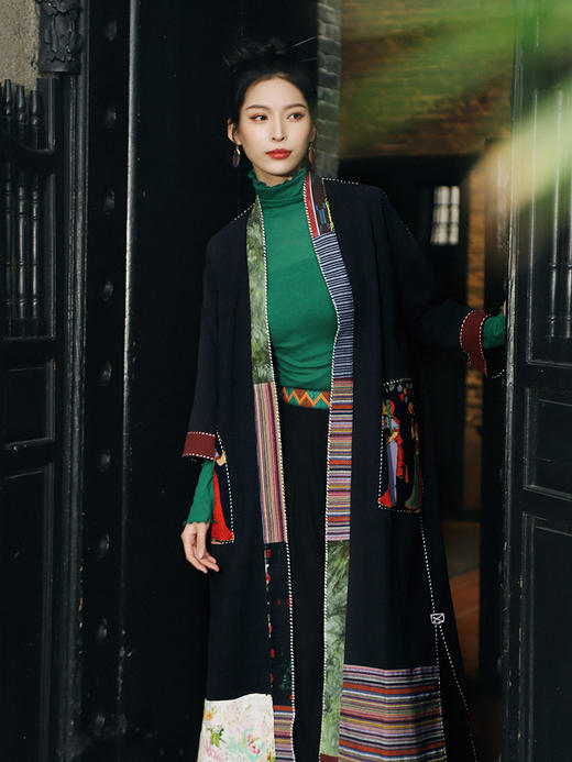 听雪煎茶手工双面长外套| 新中式设计 |现货加急发 商品图3