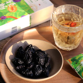 逢食 轻畅梅（西梅干）120g/袋  酸甜可口，果香肉厚软糯，满足口腹之欲！