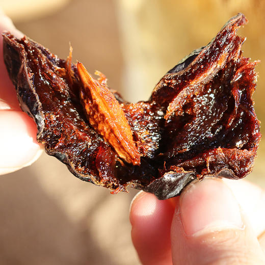 逢食 轻畅梅（西梅干）120g/袋  酸甜可口，果香肉厚软糯，满足口腹之欲！ 商品图4