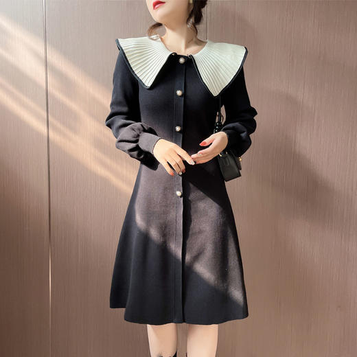 B007秋冬新款娃娃领针织连衣裙纯色套头中腰A字裙 商品图7