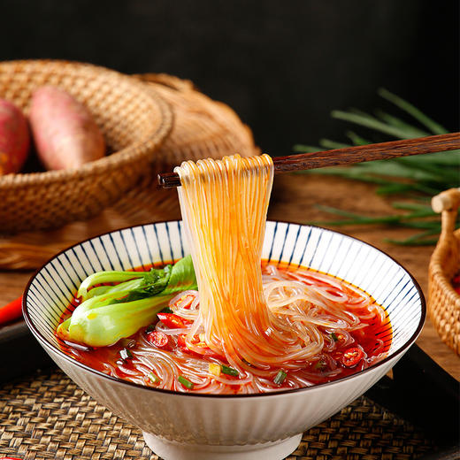 【2斤装】农家传统自制红薯粉丝、正宗红薯粉条、4包装细粉丝、250g/包 商品图1