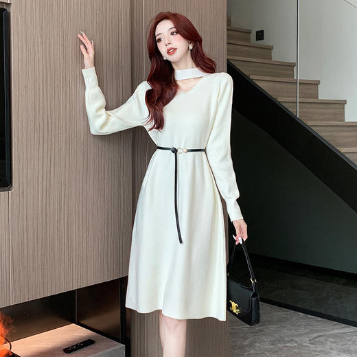 MKE-T-528-5202别致小众设计感立领镂空港风轻熟气质洋气黑色打底针织连衣裙 商品图1