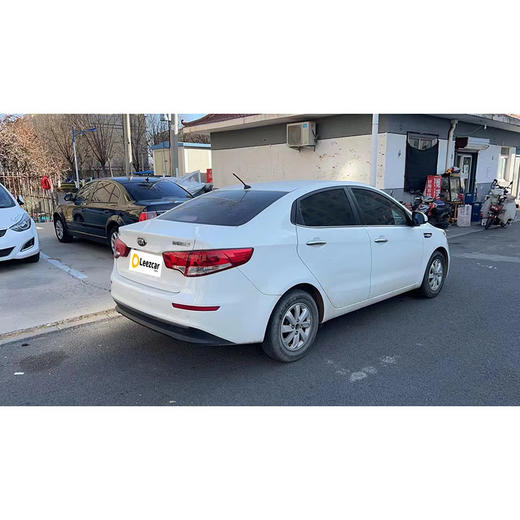 起亚 K2 三厢 1.4L AT GLS【长租-北京】 商品图3