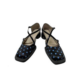 谜底时尚复古单鞋2023春季新款女装时装鞋绑带波点绣花231MX0421