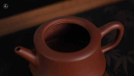 应书良鱼罩 红皮龙 纯手工紫砂壶 150ml 商品图3