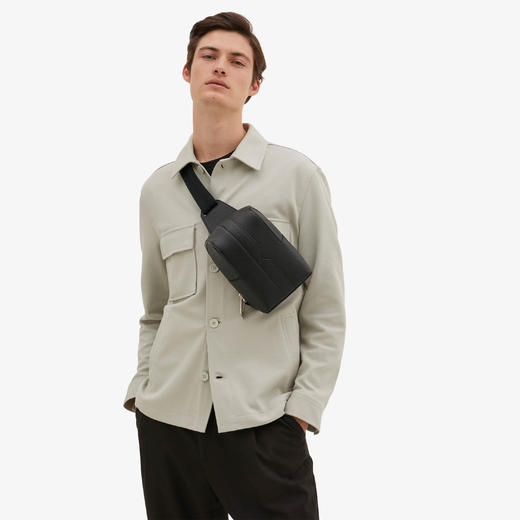 V-LINE 迷你单肩包 商品图5