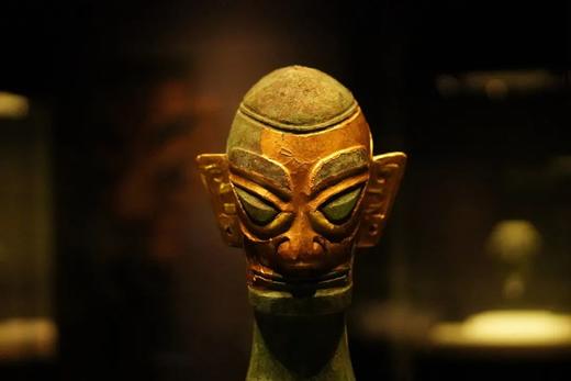 【寒假亲子】大童亲子营,熊猫保育\三星堆博士讲解\考古模拟\安仁古镇换装\青红染\5钻豪华酒店|8~14岁亲子 商品图3