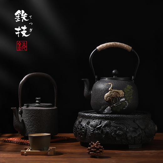 新年送礼佳品 日本原装进口铁技手工铸铁壶礼盒装 [福利品] 商品图11